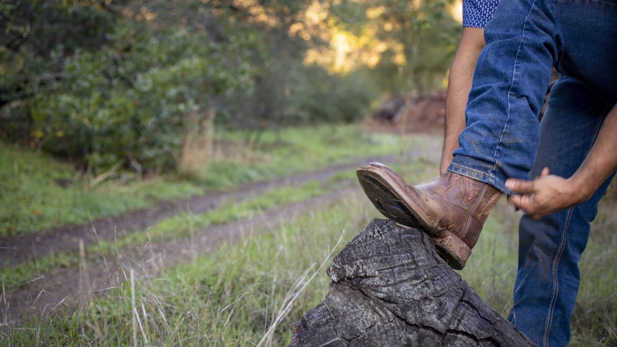Cowboy dress attire top